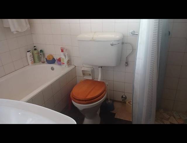 5 BEDROOM HOUSE FOR SALE IN CLAYVILLE